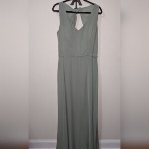 Dear Cleo Sage Green Sleeveless Kylie Bridesmaid Dress Women's Size 20